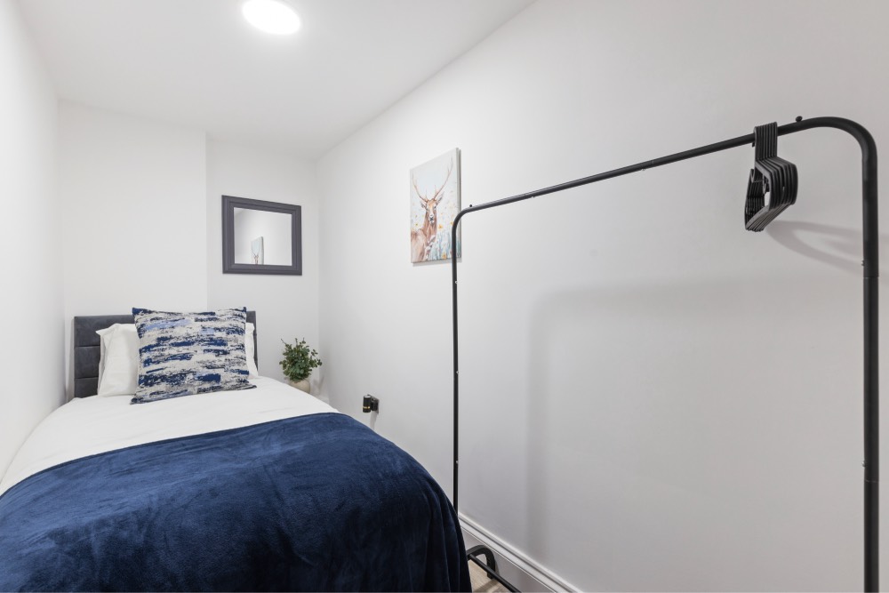 Danbury St. N1-21